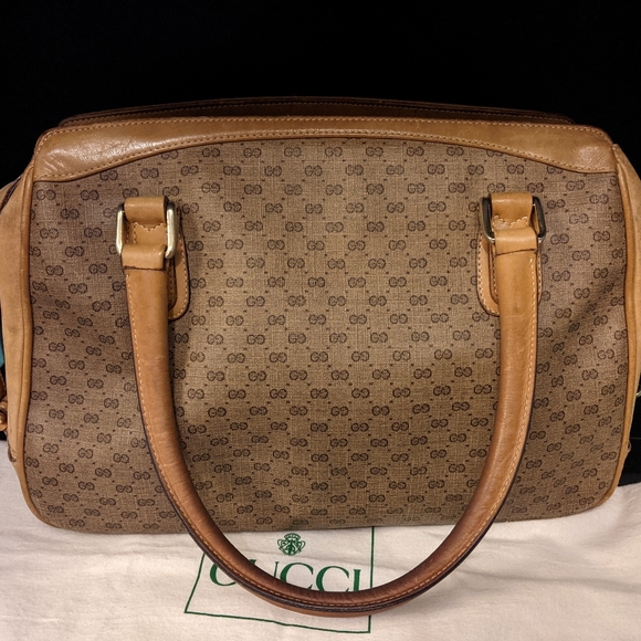 SALE! Gucci Handbag 👜 - Picture 2 of 12